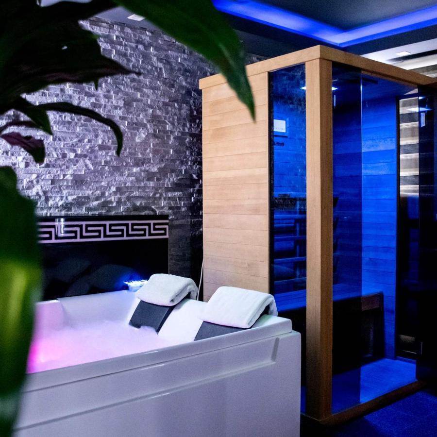 Spa Apartment Belgrado Esterno foto