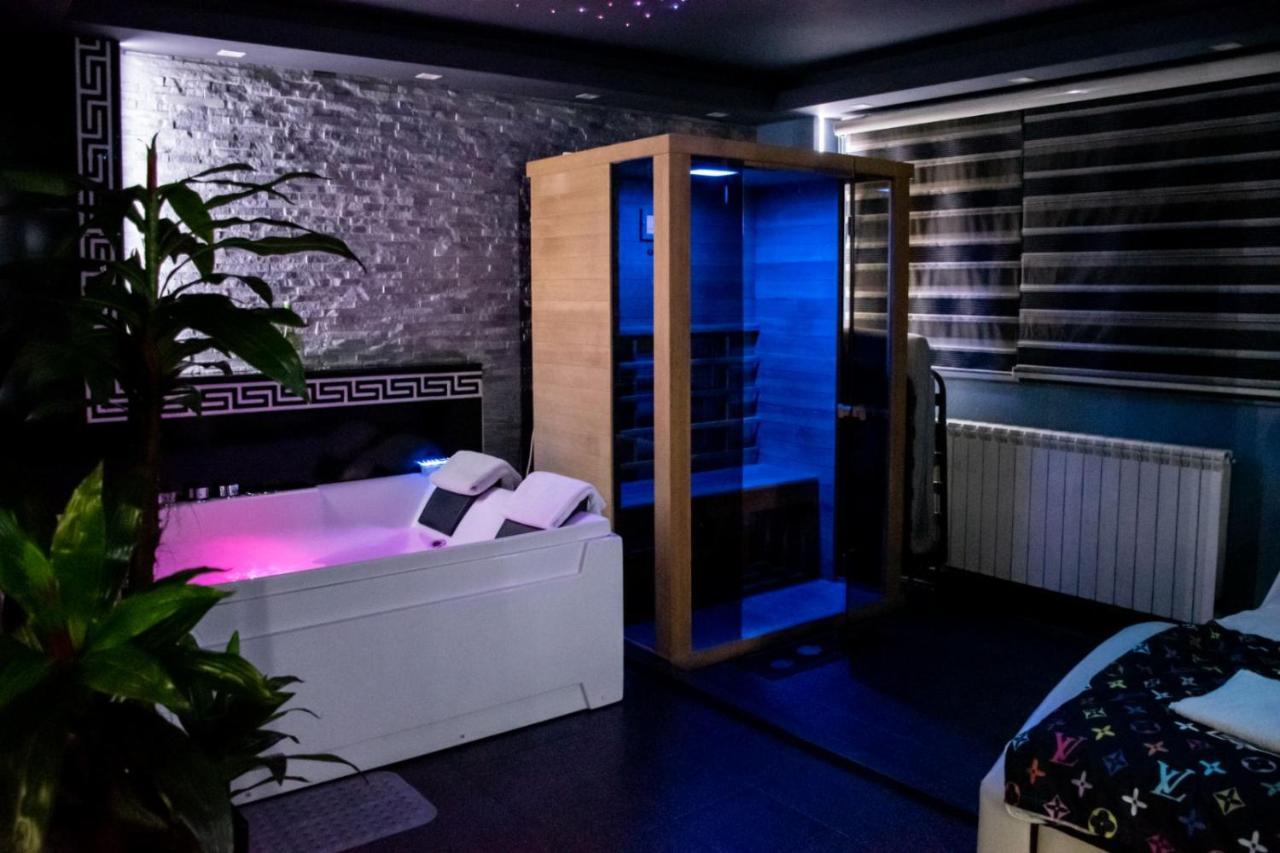Spa Apartment Belgrado Esterno foto
