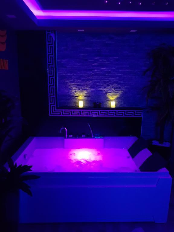 Spa Apartment Belgrado Esterno foto